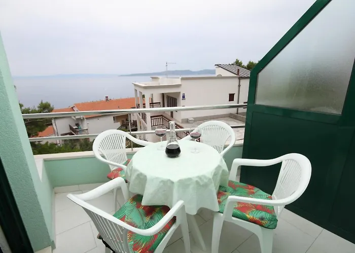 With Parking Space - Makarska - 6907
