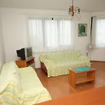 With Parking Space - Makarska - 6907 * Brela