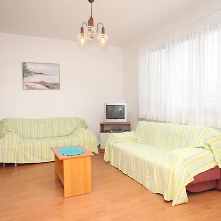 With Parking Space - Makarska - 6907